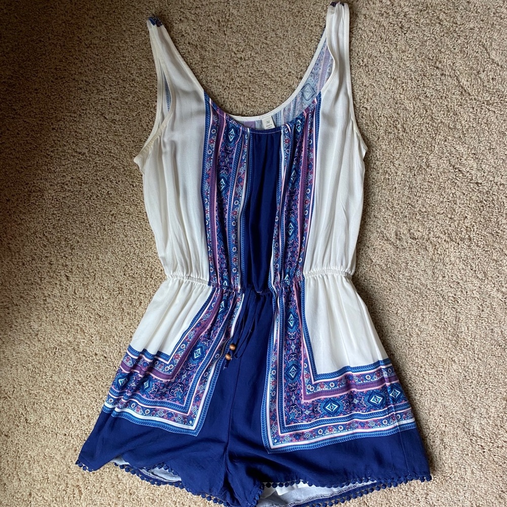 Francesca’s Sleeveless Romper